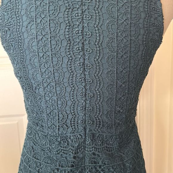 LOFT OUTLET TEAL LACE DRESS - Picture 10 of 13